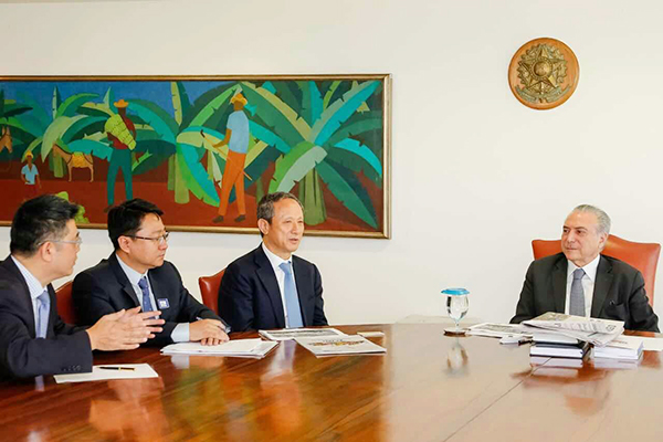 El Presidente de Brasil, Temer se reune con el Presidente del XCMG Min Wang