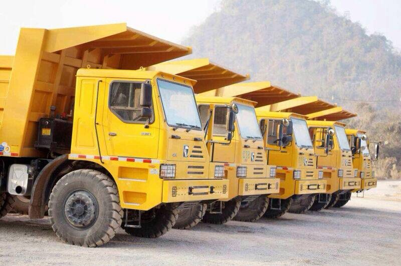 Arraigado en el extranjero Exportación de lotes de camiones mineros de XCMG a Tailandia