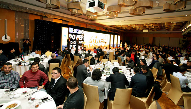 Nueva idea, nuevo poder-inauguración solemne de la cumbre de representantes extranjeros de 2012 de XCMG