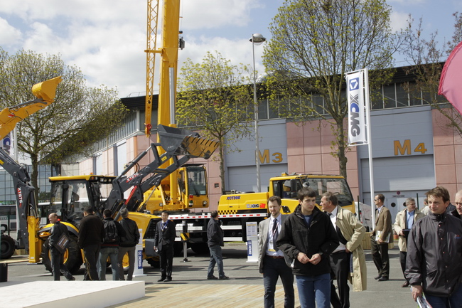 XCMG presentaba destacadamente en Intermat 2012